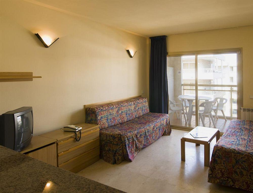 Apartamentos Best Michelangelo Salou Bagian luar foto
