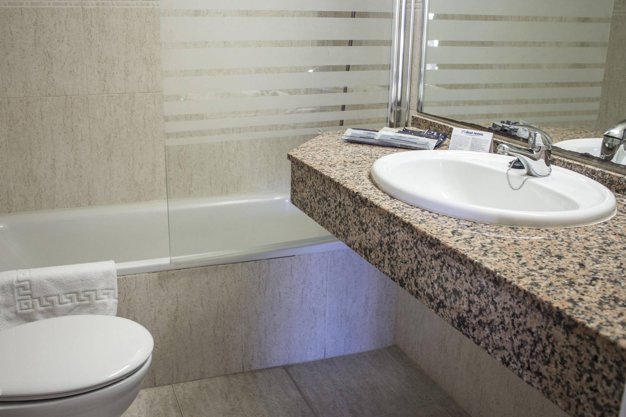 Apartamentos Best Michelangelo Salou Bagian luar foto
